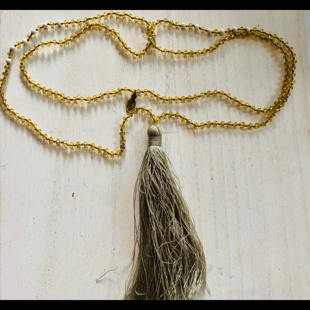 📚 2/$12 Zacasha Necklace